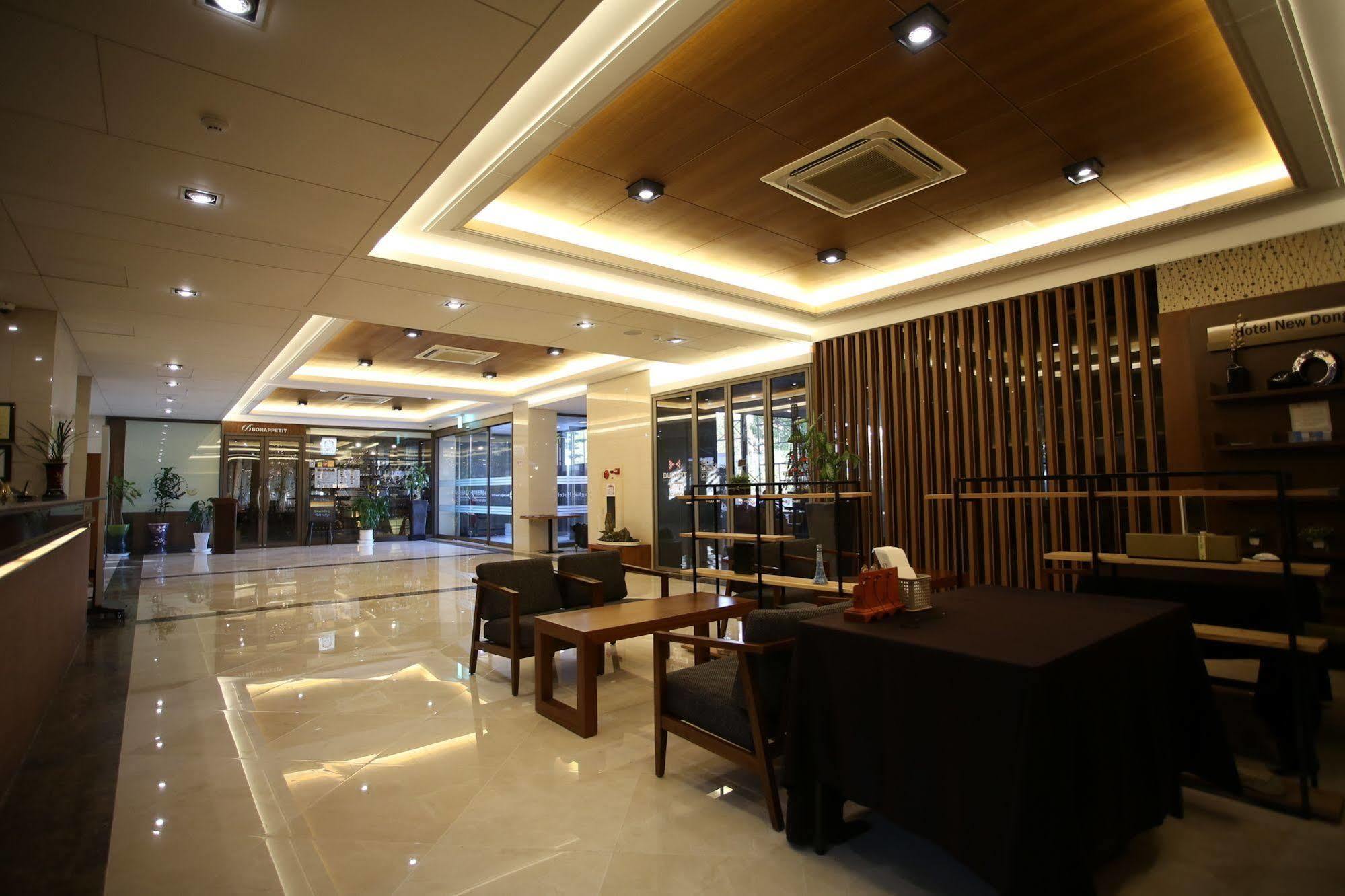 New Donghae Tourist Hotel Esterno foto