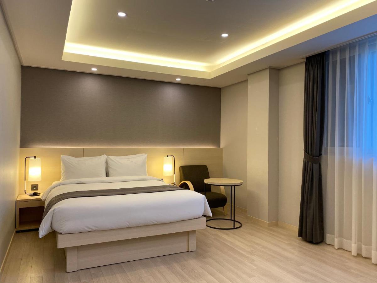 New Donghae Tourist Hotel Esterno foto